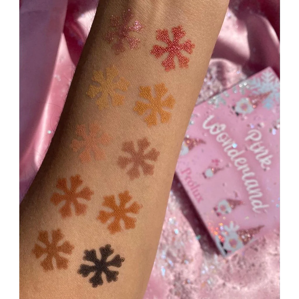 PINK WONDERLAND EYESHADOW PALETTE - Image 5