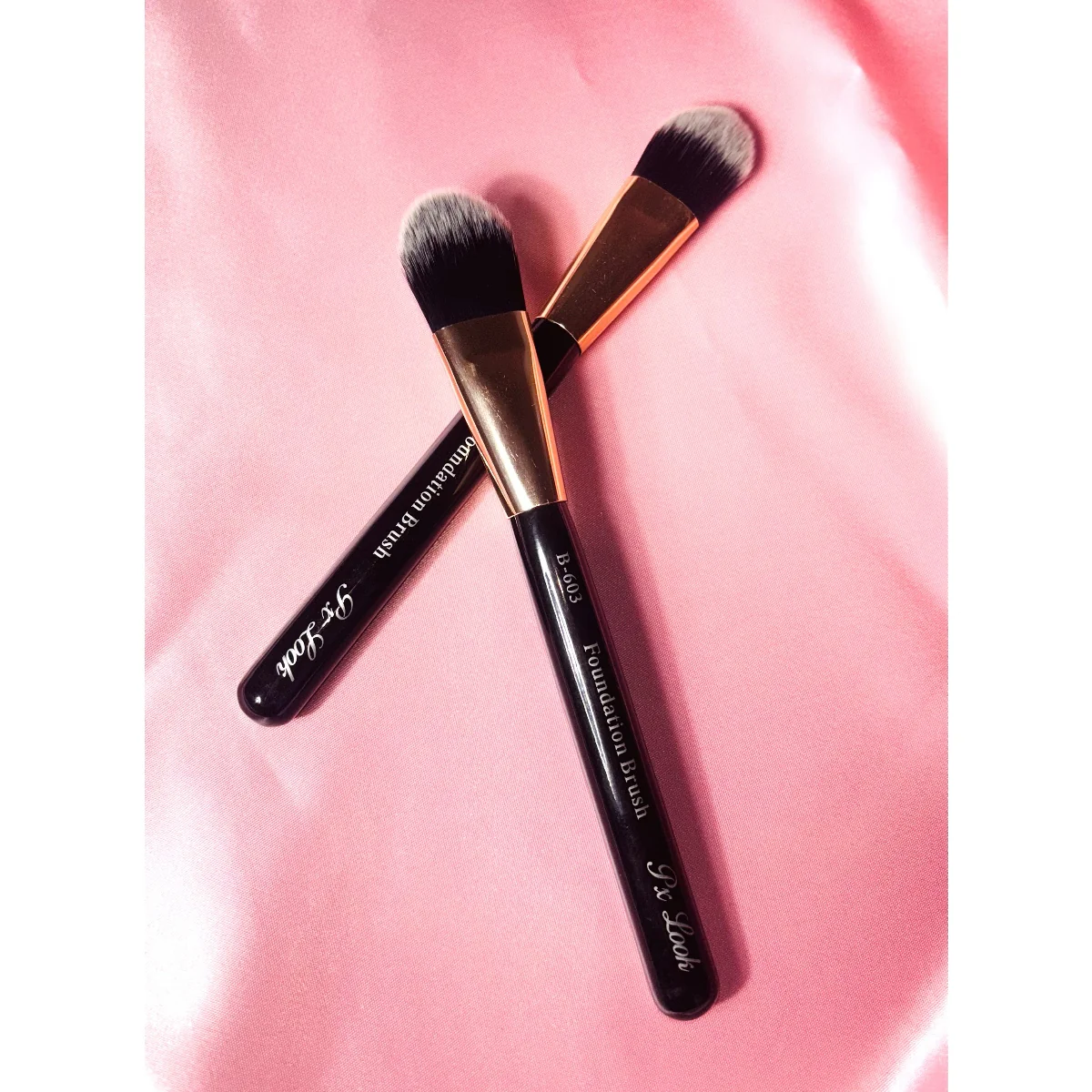 Foundation Brush - Image 3